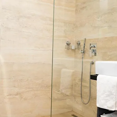 Hotel Vila Tirana